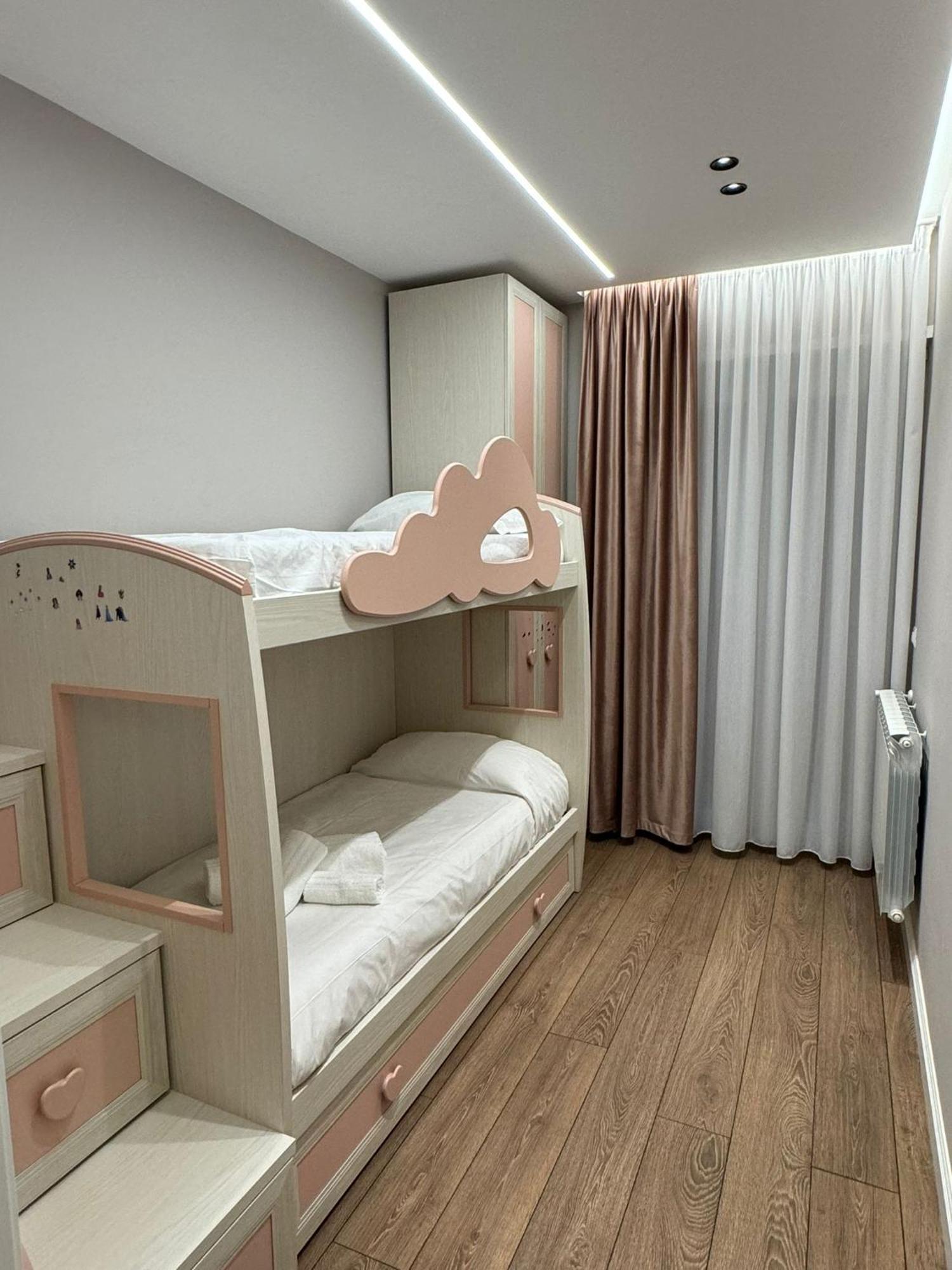 Sole Roman House ภายนอก รูปภาพ