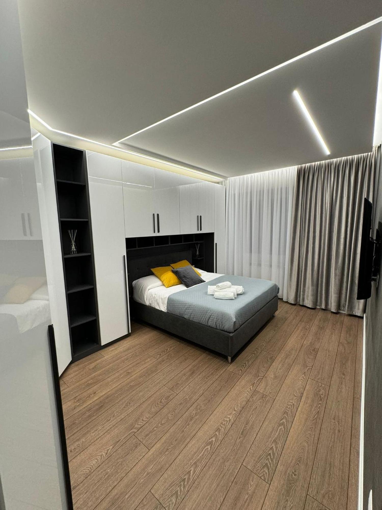 Sole Roman House ภายนอก รูปภาพ