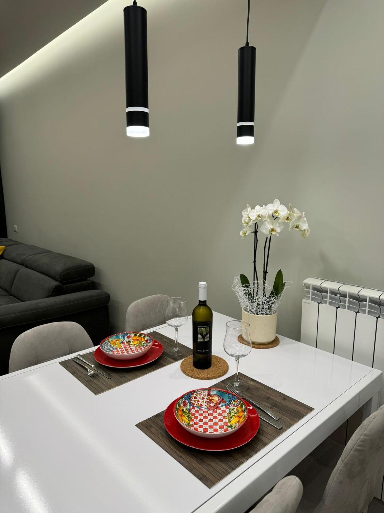 Sole Roman House ภายนอก รูปภาพ