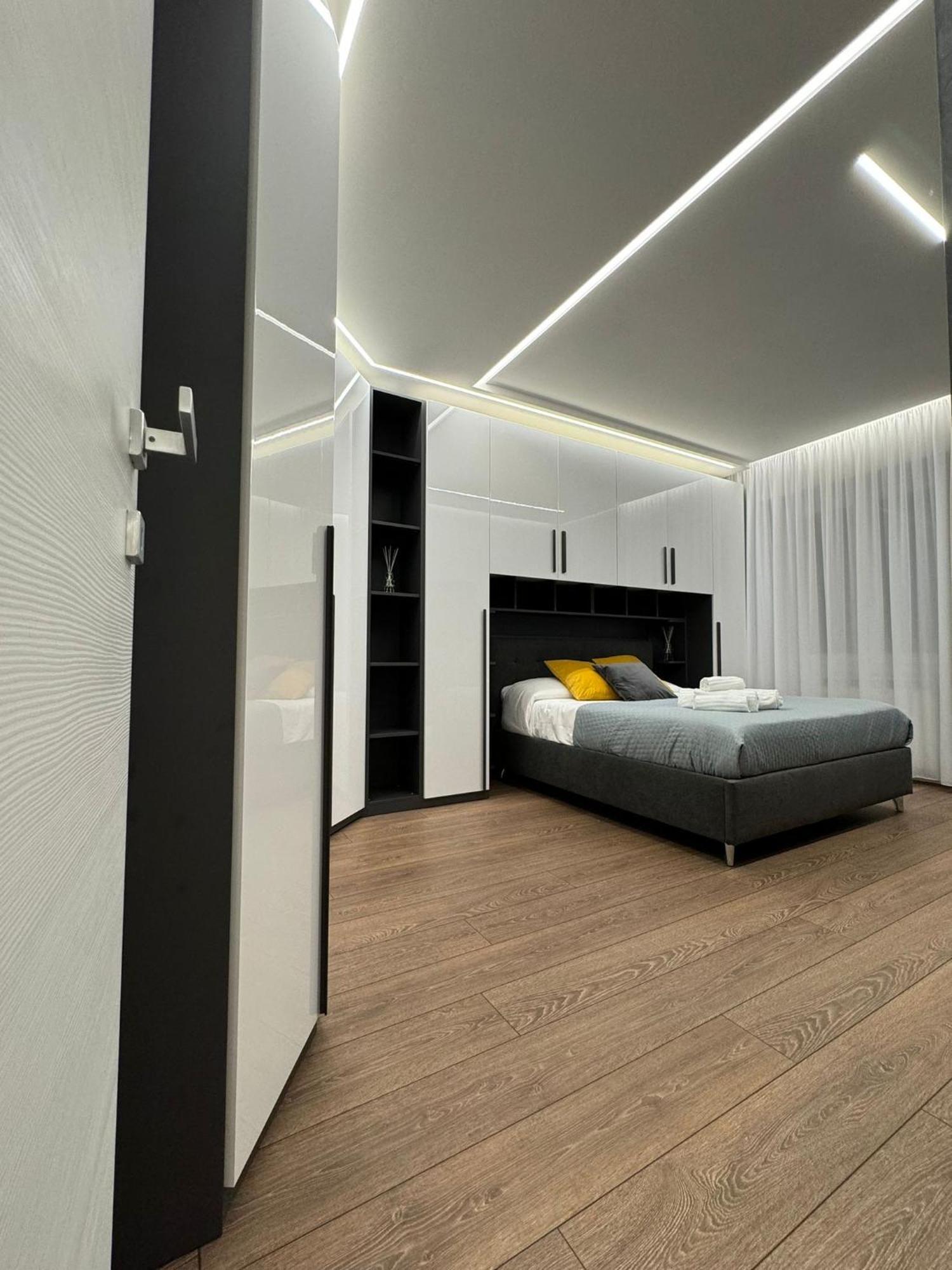 Sole Roman House ภายนอก รูปภาพ
