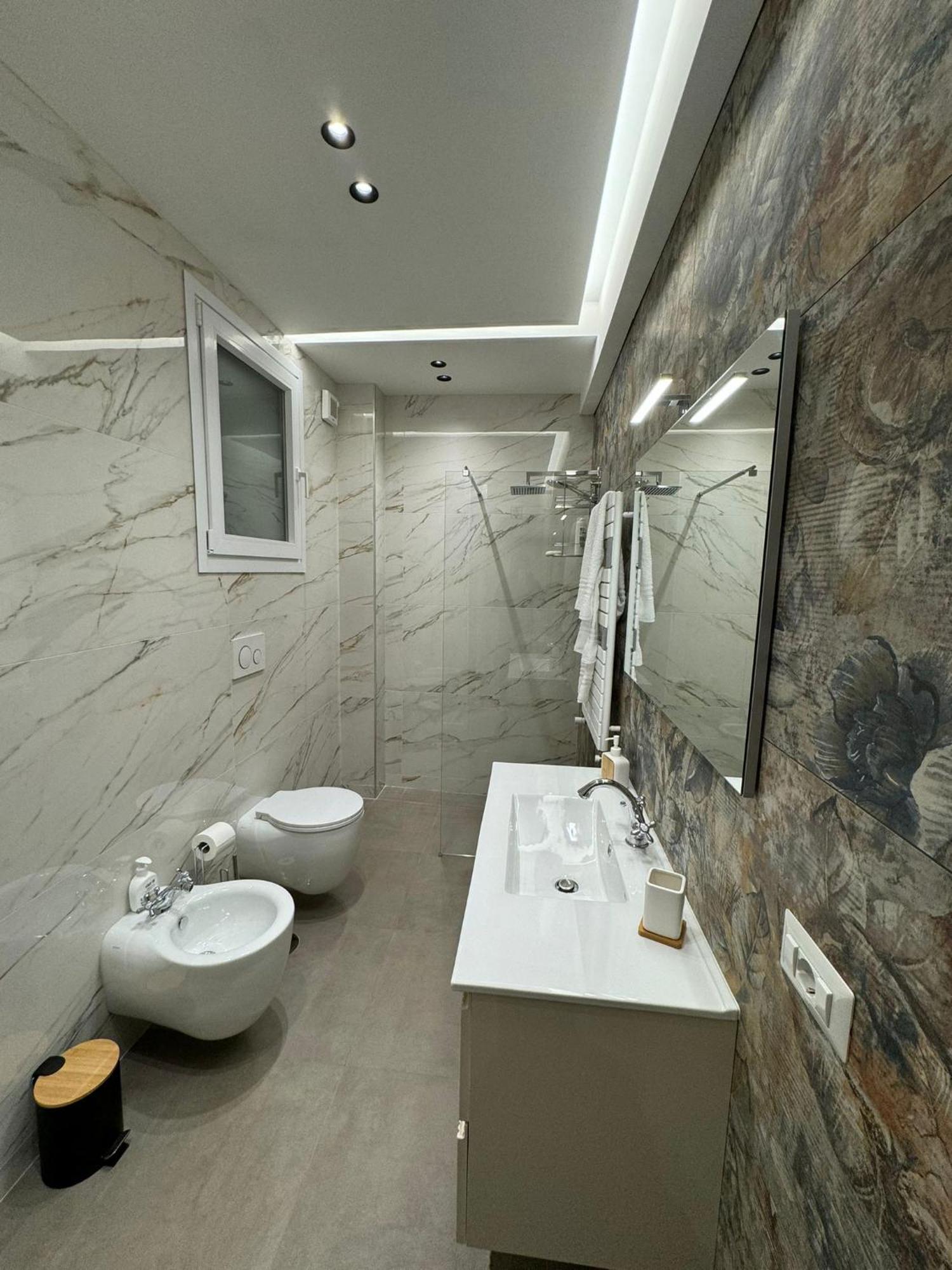 Sole Roman House ภายนอก รูปภาพ