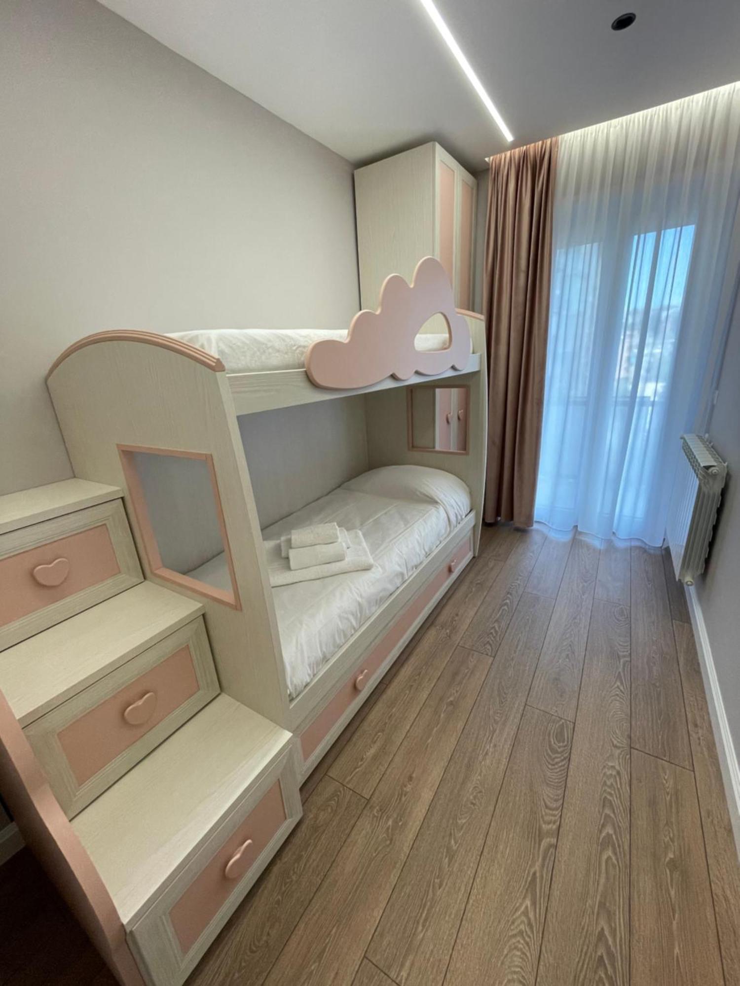 Sole Roman House ภายนอก รูปภาพ